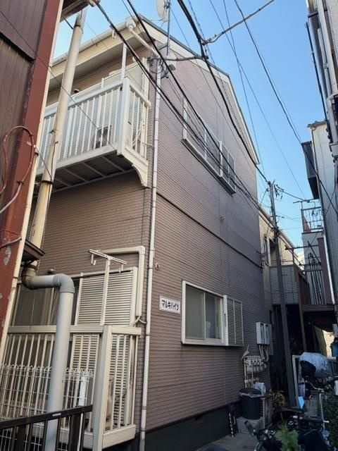 マルキハイツの外観