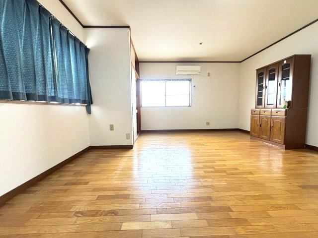 グリーンハイツ田中の洋室