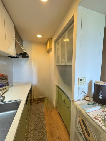 エスペリアつくば竹園のキッチン|キッチン/収納が豊富で、作業台を広くご利用いただけます！
