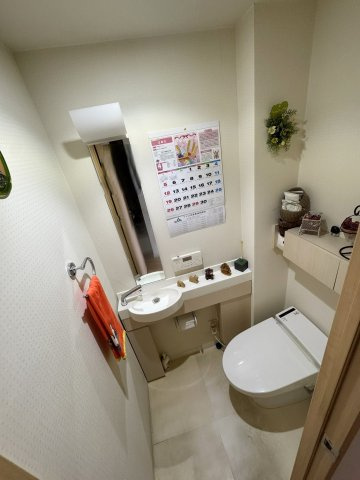 エスペリアつくば竹園のトイレ|トイレ/トイレ内手洗い独立で衛生的です！