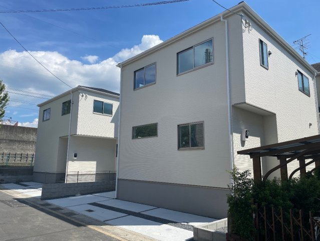 ★宇治市大久保町大竹　第1期　新築一戸建ての外観|お客様に長く安心して住んでいだだける事にこだわった家づくり！住んでからのアフターサービスにもしっかりと取り組んでいます！