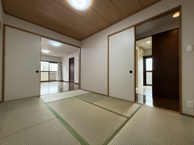 サーパス市駅前の和室|多用途に使える和室スペース