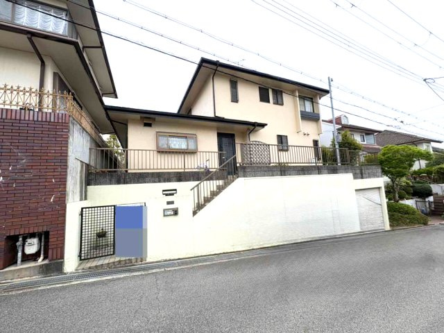 北六甲台1丁目一戸建の前面道路含む現地写真|前面道路含む現地写真です