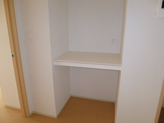 ウッディビレッジⅡの収納|DK棚
