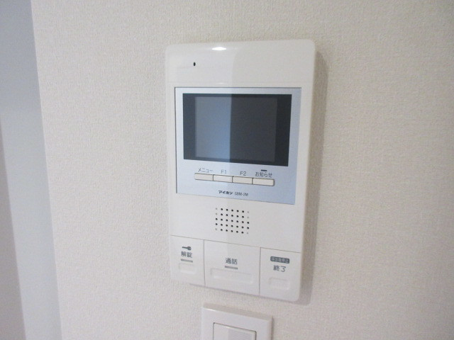 アポロのセキュリティ|安心のモニター付きインターホン