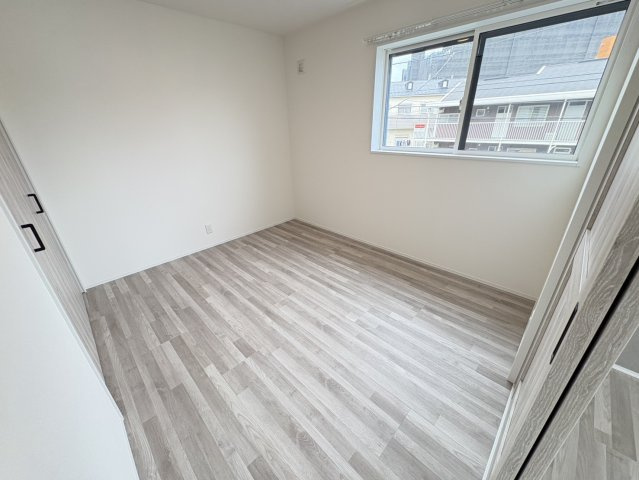 ラウレア本中山の寝室