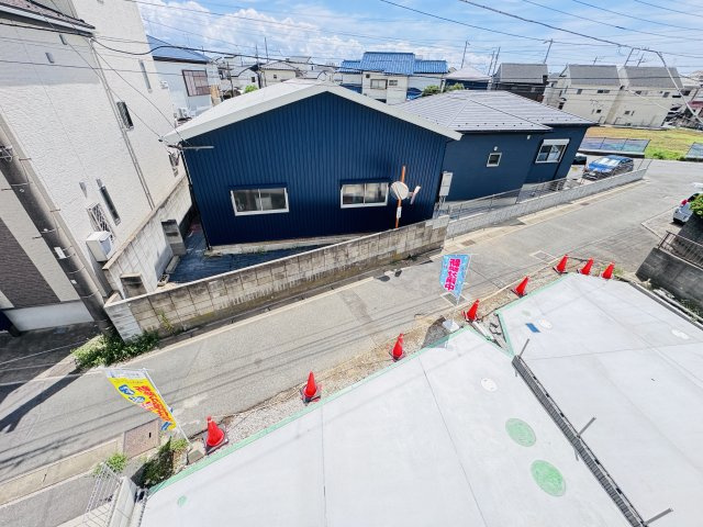 市川市北方町4丁目新築戸建【若宮小学校:10分】の展望|バルコニーより道路側眺望・南道路で日当たり良好♪