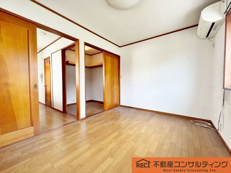 神戸市東灘区田中町3丁目　中古戸建の居間・リビング