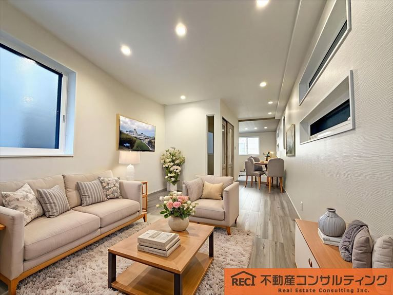 神戸市灘区下河原通4丁目　新築戸建の居間・リビング