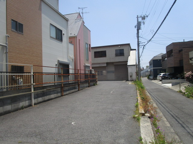 江戸川区江戸川６丁目の倉庫の外観