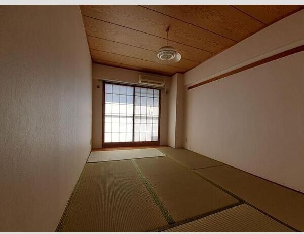 サニーコート浄心の和室