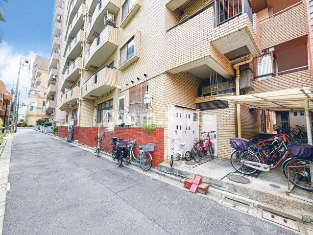上池袋リリエンハイムの外観|空室のためご都合に合わせてご内覧できます
お問合せはお電話でもお受付しております。
03-6450-5211