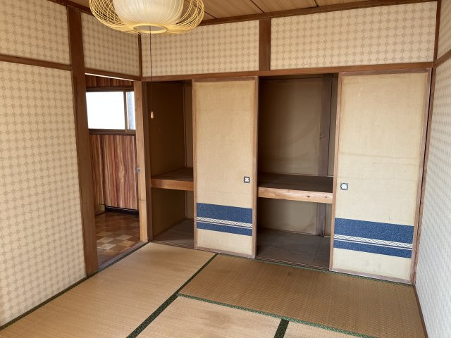 大空町女満別西4条5丁目3-5中古住宅の和室