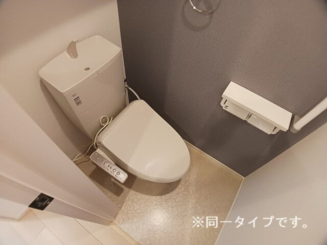 メゾン　ルミエールのトイレ|トイレもきれいです