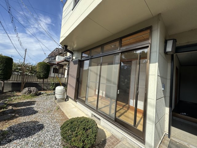 -三丁目不動産-　深谷市緑ケ丘　平成6年築の庭