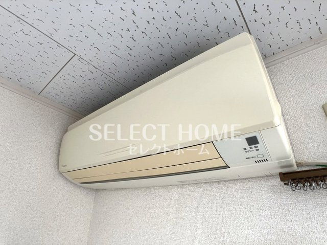 【設備】 | 私の家I | エアコン付き
同型タイプ