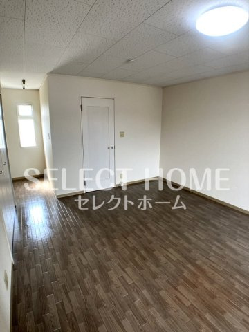 【居間・リビング】 | 私の家I | ゆったりとした居間です
同型タイプ