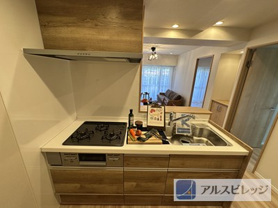 日商岩井北浦和マンションＢ棟のキッチン|キッチン