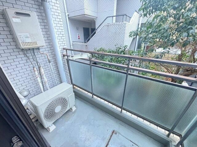 ローズガーデン１番館のバルコニー