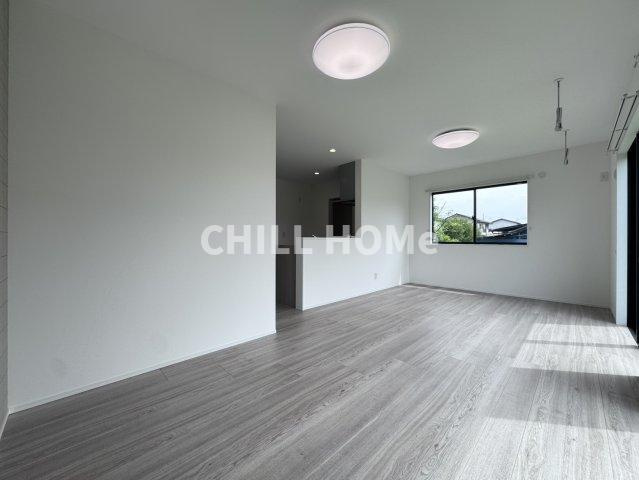 前橋市六供町２丁目の一戸建ての居間・リビング|当社、チルホームのHPもご覧ください(^^)/物件情報多数♪