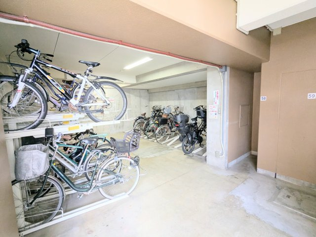 ナイスアーバン大島の駐輪場|～駐輪場 写真～