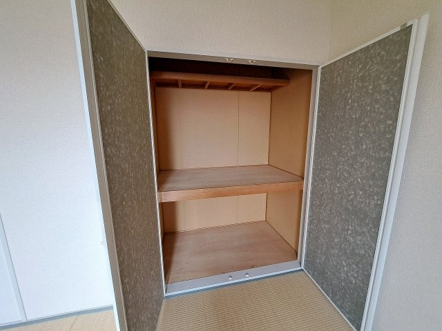 アゼリアハイツの収納