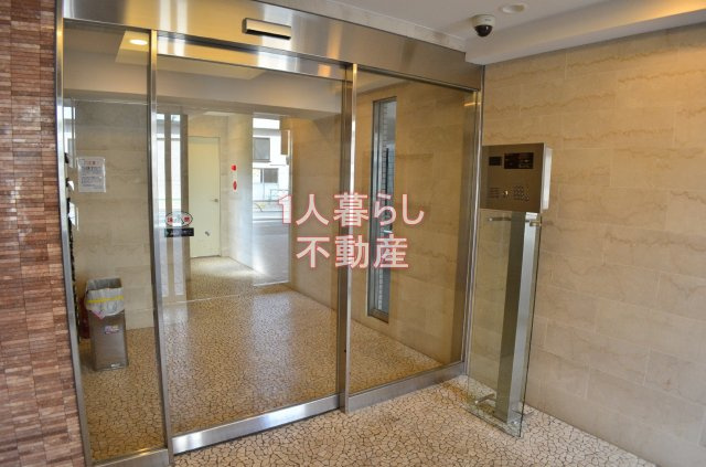 【エントランス】