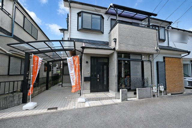 宝塚市清荒神4丁目中古戸建｜4SDK＋駐車1台可の外観|阪急「清荒神」駅徒歩8分、2025年10月リフォーム済み物件になります。即日室内見学可能ですので、見学をご希望の方はお気軽にお問合せ下さい。