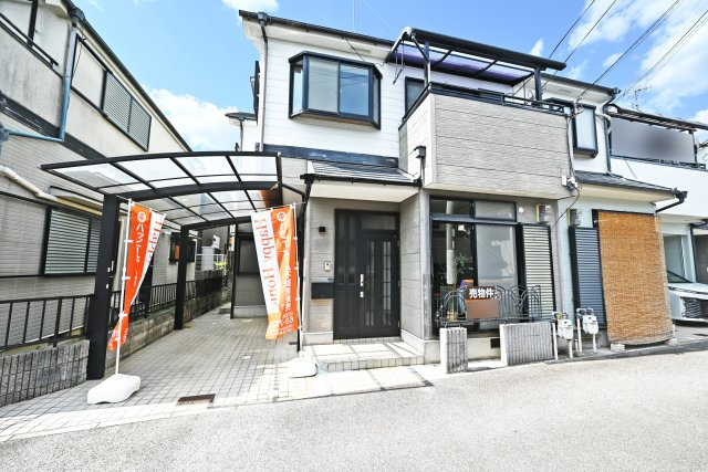 宝塚市清荒神4丁目中古戸建｜4SDK＋駐車1台可の外観|室内をいつでも見学して頂けます。見学をご希望の方はお気軽にお問合せ下さい。