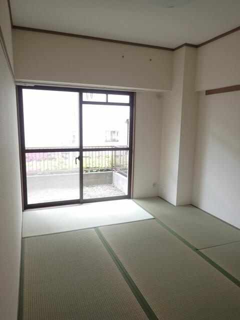 ケインアヴェニュー船堀の和室