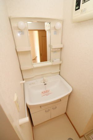 【洗面所】