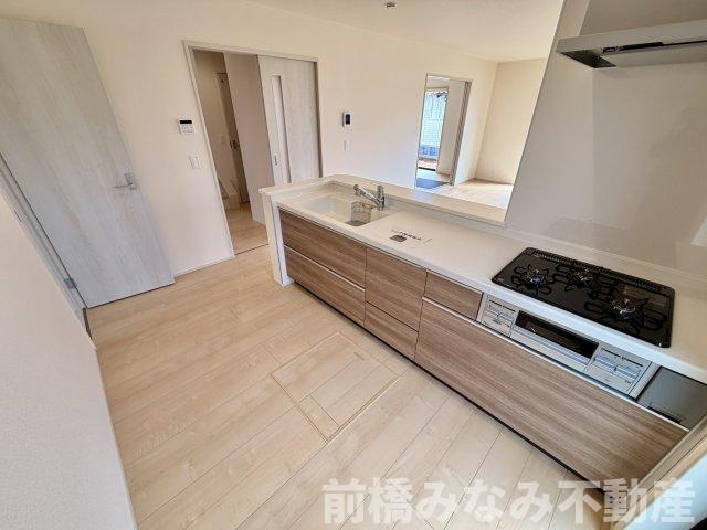 【新築】前橋市小屋原町第１　限定１棟　リーブルガーデン　新築建売のキッチン|お料理しやすいキッチンです