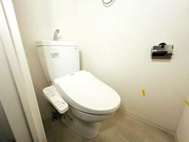 セレニテ神戸元町クレアのトイレ