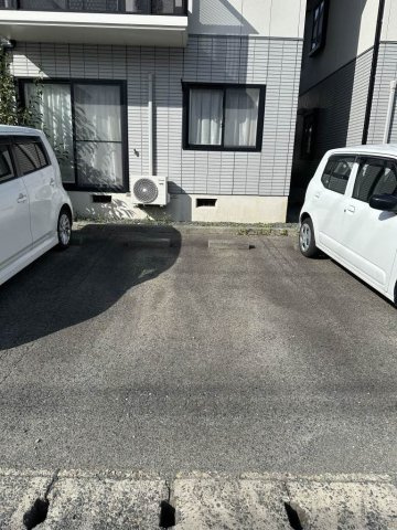 ディアス上堂 Ｄの駐車場