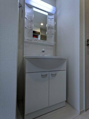 ハーモニーテラス小岩ウエストⅡの独立洗面台
