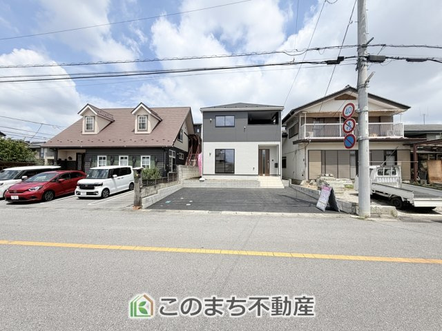 CRADLEGARDEN宇都宮市今宮第4の駐車場|カースペースは並列２台分ございます！