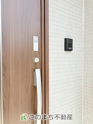 CRADLEGARDEN宇都宮市今宮第4の設備|玄関キーは上下２箇所のダブルロックキーで安全に配慮してます☆
