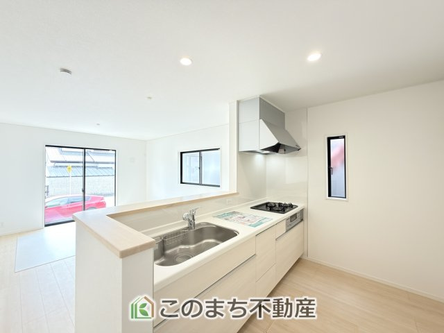 CRADLEGARDEN宇都宮市今宮第4のキッチン|人気の対面式キッチン☆料理をしながらご家族とコミュニケーションが取れます♪