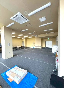 Ｈｉｒａｋａｔａ　Ｗｏｖｅｎの内装