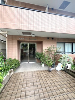 【エントランス】