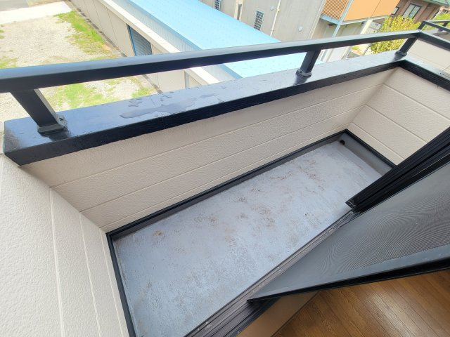 和歌山市三葛・中古戸建・80416のバルコニー