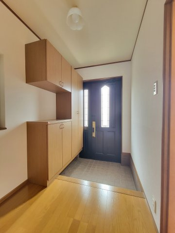 和歌山市三葛・中古戸建・80416の玄関