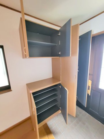 和歌山市三葛・中古戸建・80416の玄関