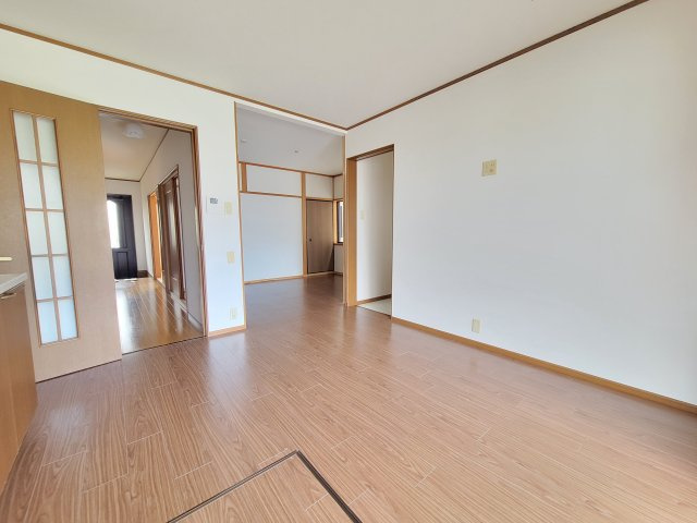 和歌山市三葛・中古戸建・80416の居間・リビング