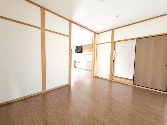 和歌山市三葛・中古戸建・80416の内装