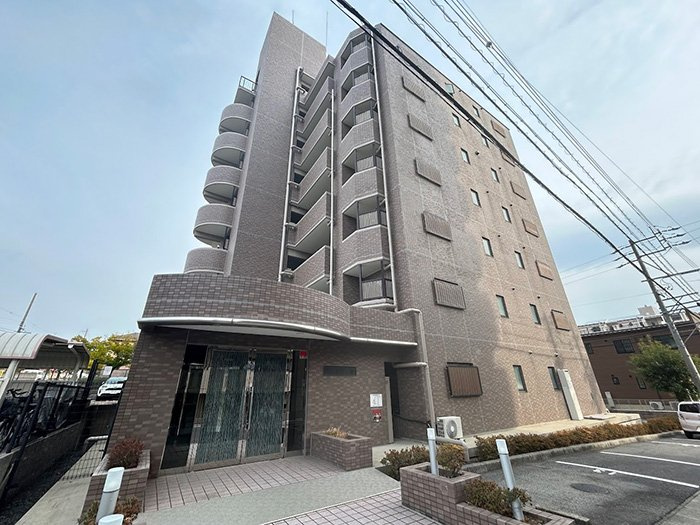 ソフィア日進の外観|事前予約にて現地ご見学いただけます！お気軽にお問い合わせください♪
■株式会社　セキュアハウス■
住宅ローンに強く、知識、経験豊富なスタッフ在籍
お客様に寄り添い、ご成約後もサポート致します。　　　　