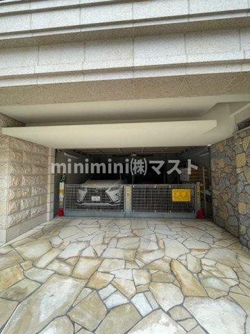 イグレック南本町のエントランス