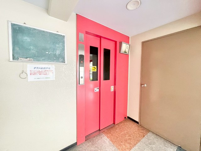【その他共用部分】 | OTC北橋グランドコーポ | 現在ご返済中のカーローン・カードローン・教育ローンなどを住宅ローンに一本化したり、家具家電購入費用・引越し費用を住宅ローンと組み合わせるなど、お客さまにメリットの多い住宅ローンのご提案が可能です。