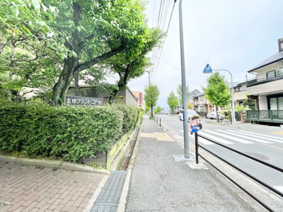 【周辺】 | OTC北橋グランドコーポ | 現在ご返済中のカーローン・カードローン・教育ローンなどを住宅ローンに一本化したり、家具家電購入費用・引越し費用を住宅ローンと組み合わせるなど、お客さまにメリットの多い住宅ローンのご提案が可能です。