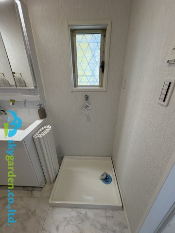茅ヶ崎市菱沼一丁目　中古戸建のランドリースペース